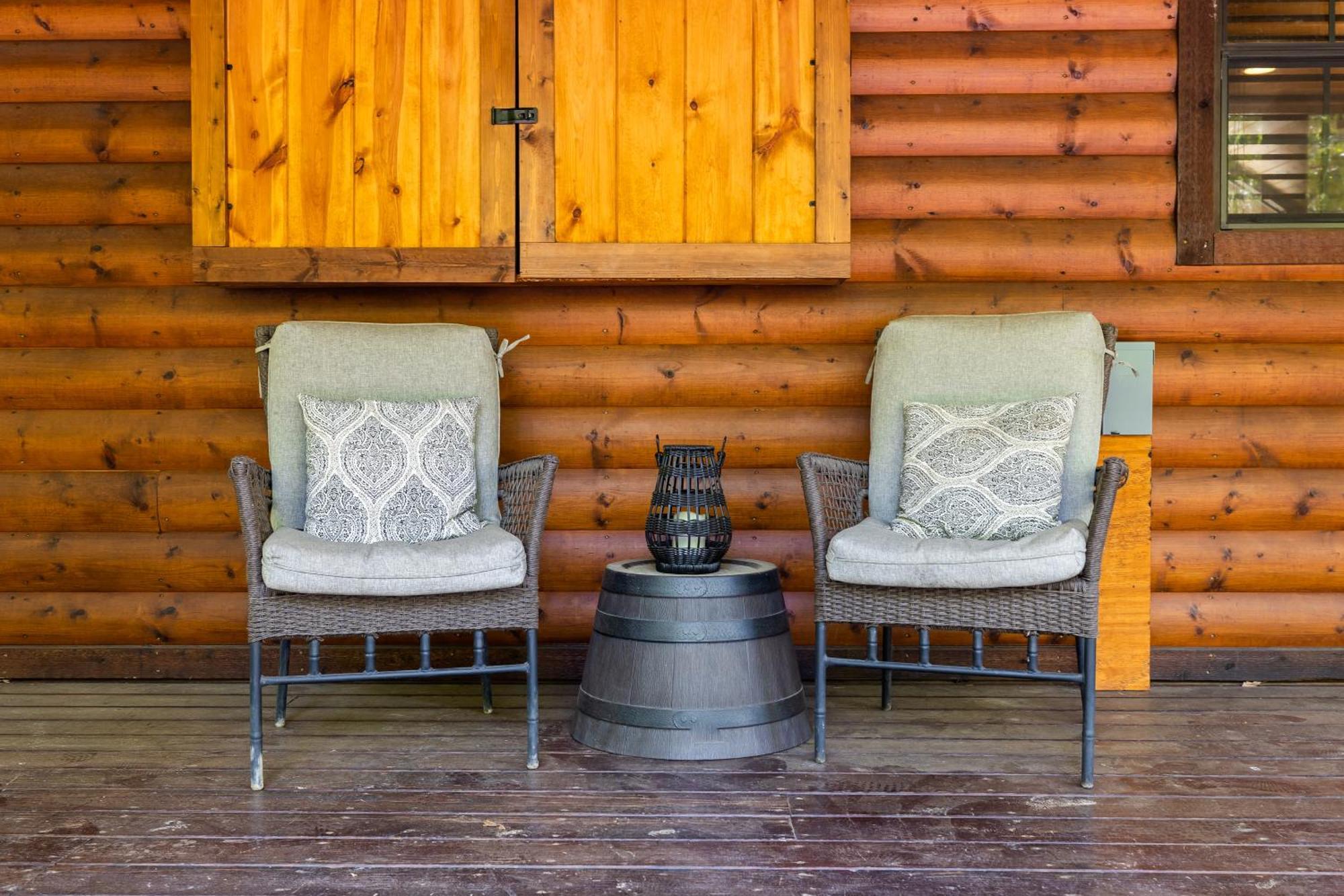 Cross Timbers Cabin On The Grove'S 25-Acres Broken Bow Luaran gambar